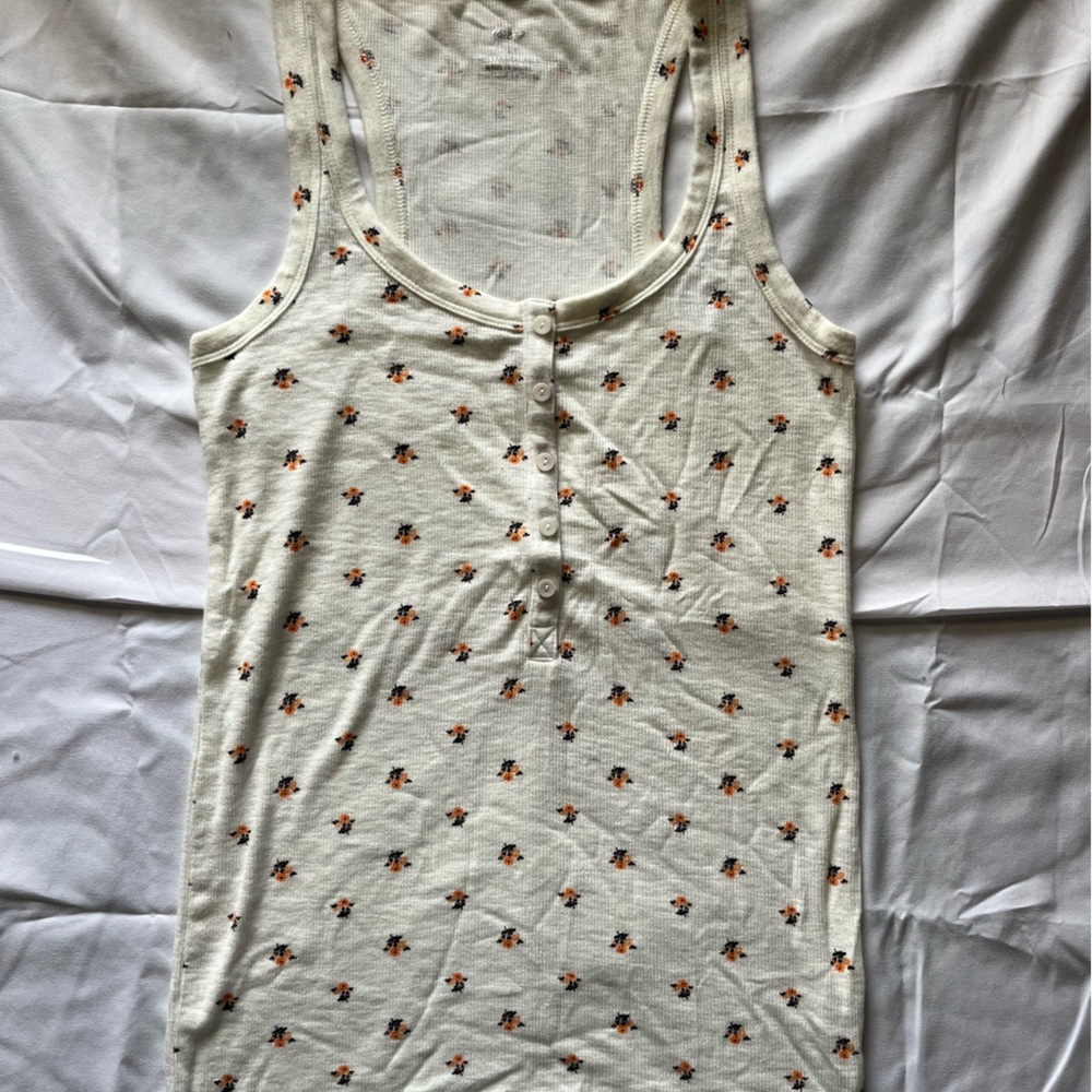 AERIE TANK TOP SIZE S NEVER WORN